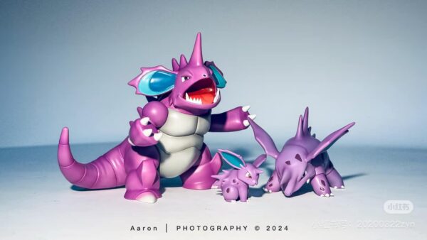 [In-Stock] 1/20 Scale World Figure [Limousine] - Nidoking & NidoQueen - Image 2