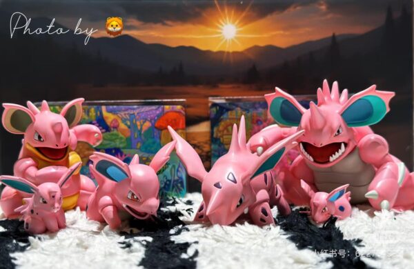 [In-Stock] 1/20 Scale World Figure [Limousine] - Nidoking & NidoQueen - Image 3