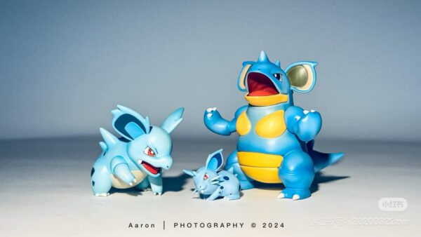 [In-Stock] 1/20 Scale World Figure [Limousine] - Nidoking & NidoQueen - Image 5